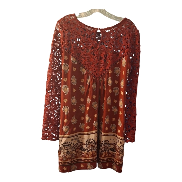 Blu Pepper EUC Crochet Lace Dress Burgundy and Cream Sz. S - Picture 2 of 9